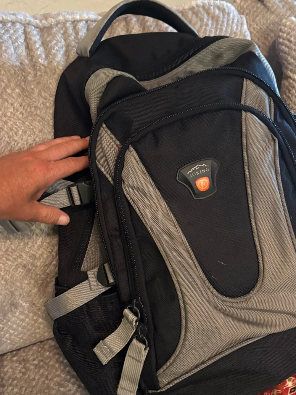 AOKING Large Hiking Backpack 40L 45L Travel Camping Trekking Air Passage Black